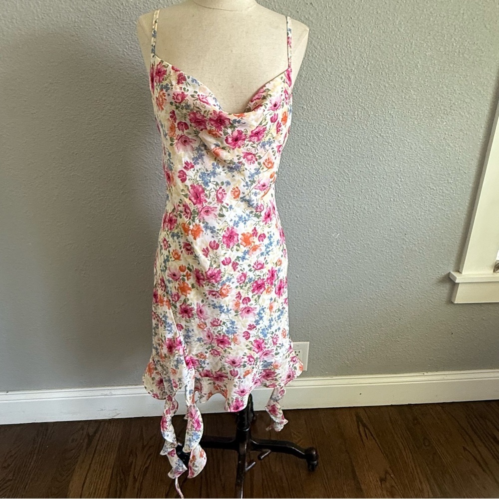 Jessica Simpson‎ Slip Floral Dress Size Medium Assymetrical Ruffle Hem Cowl Neck